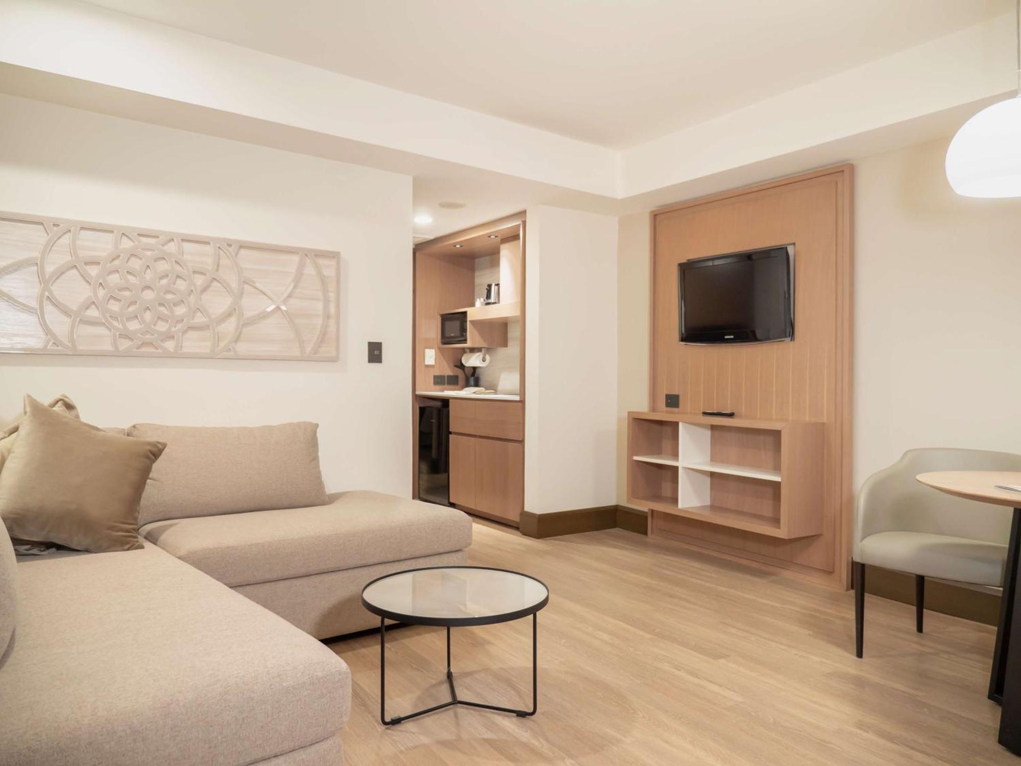 Ms Milenium Monterrey Curio Collection By Hilton Hotel San Pedro Garza Garcia Exterior photo