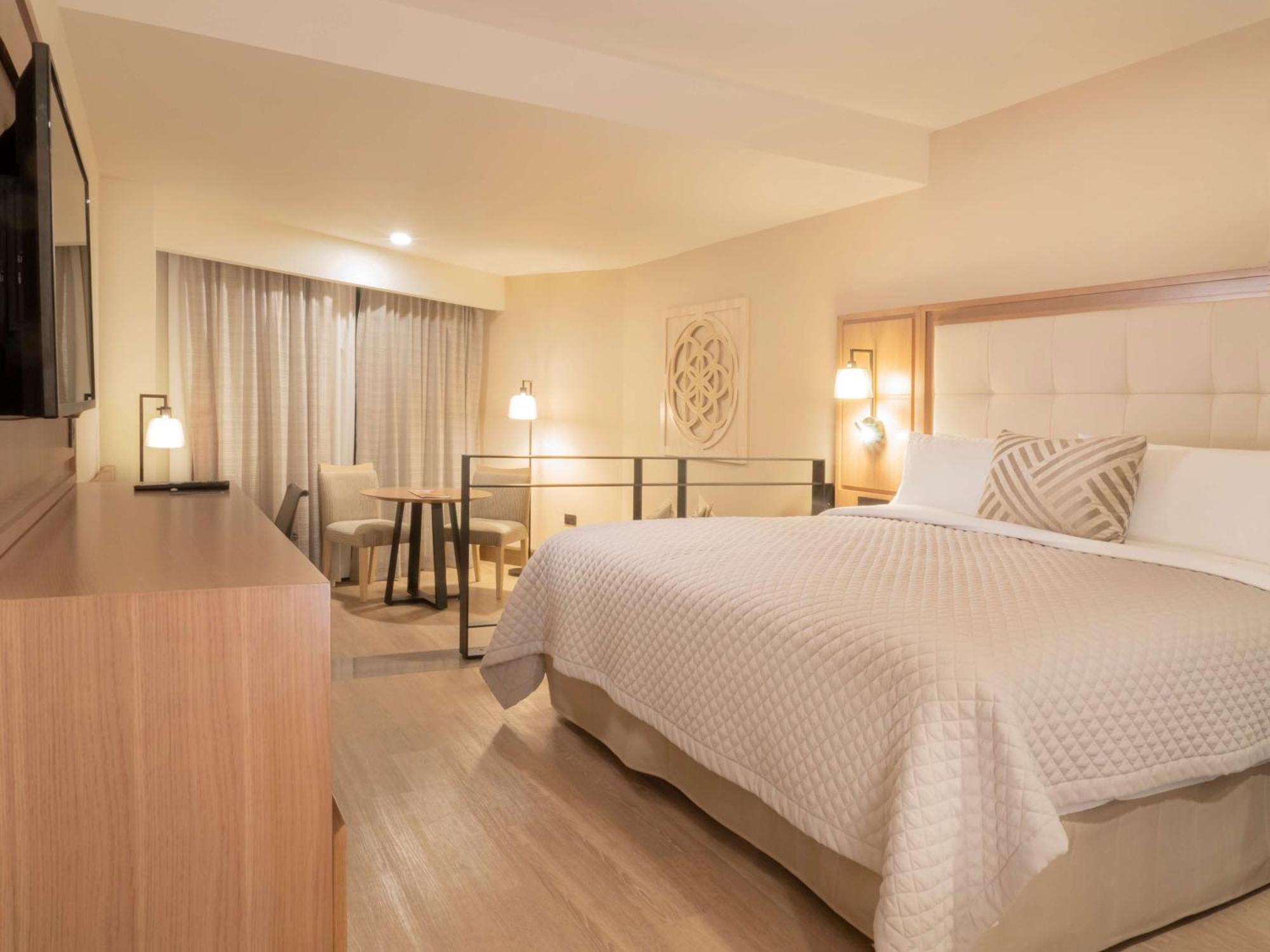 Ms Milenium Monterrey Curio Collection By Hilton Hotel San Pedro Garza Garcia Exterior photo