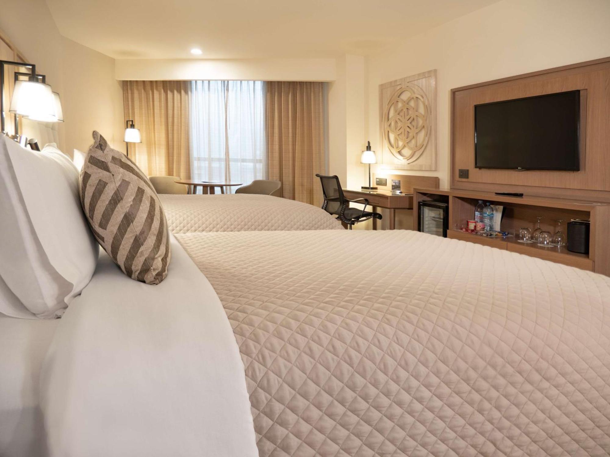 Ms Milenium Monterrey Curio Collection By Hilton Hotel San Pedro Garza Garcia Exterior photo