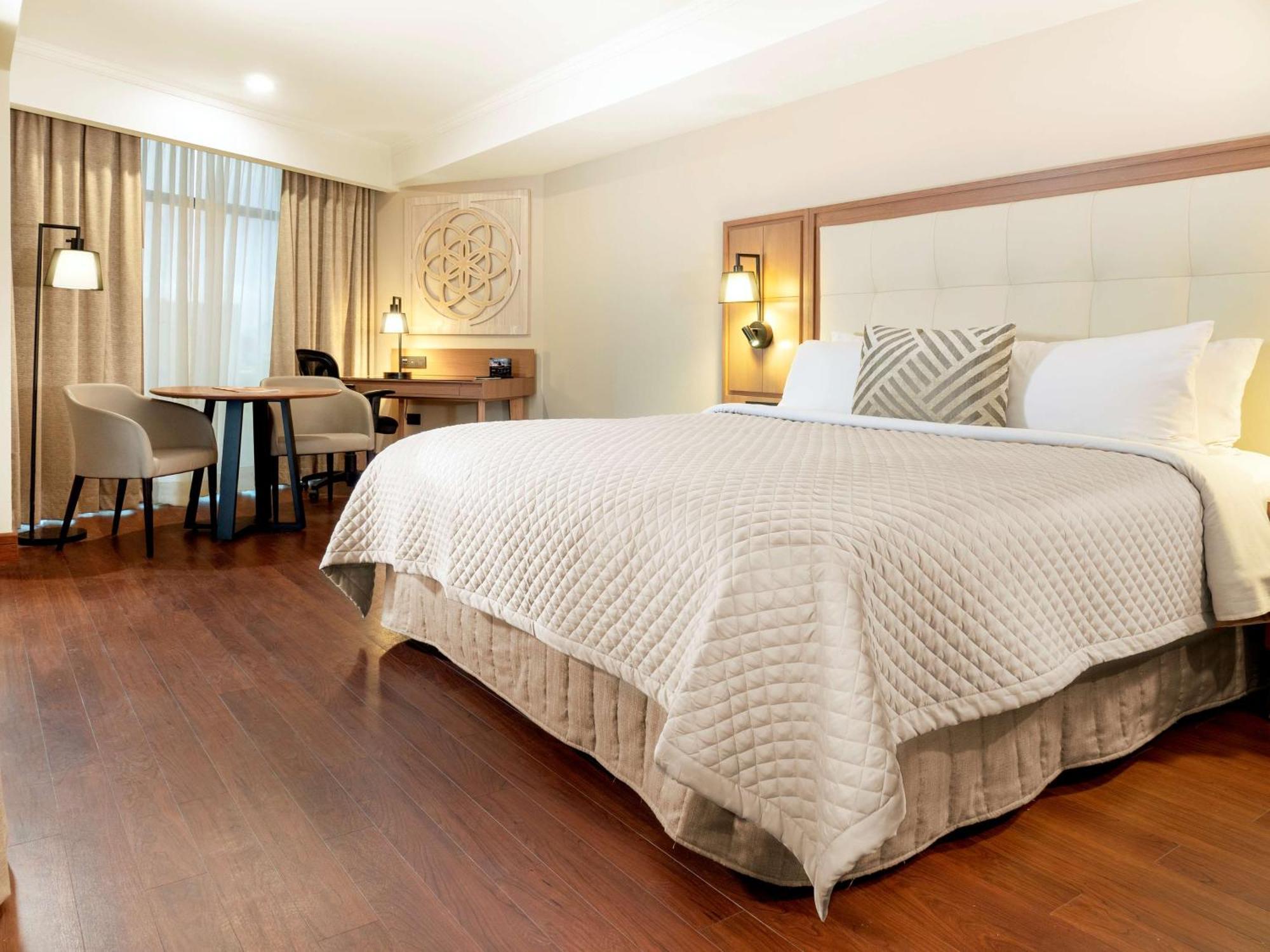 Ms Milenium Monterrey Curio Collection By Hilton Hotel San Pedro Garza Garcia Exterior photo
