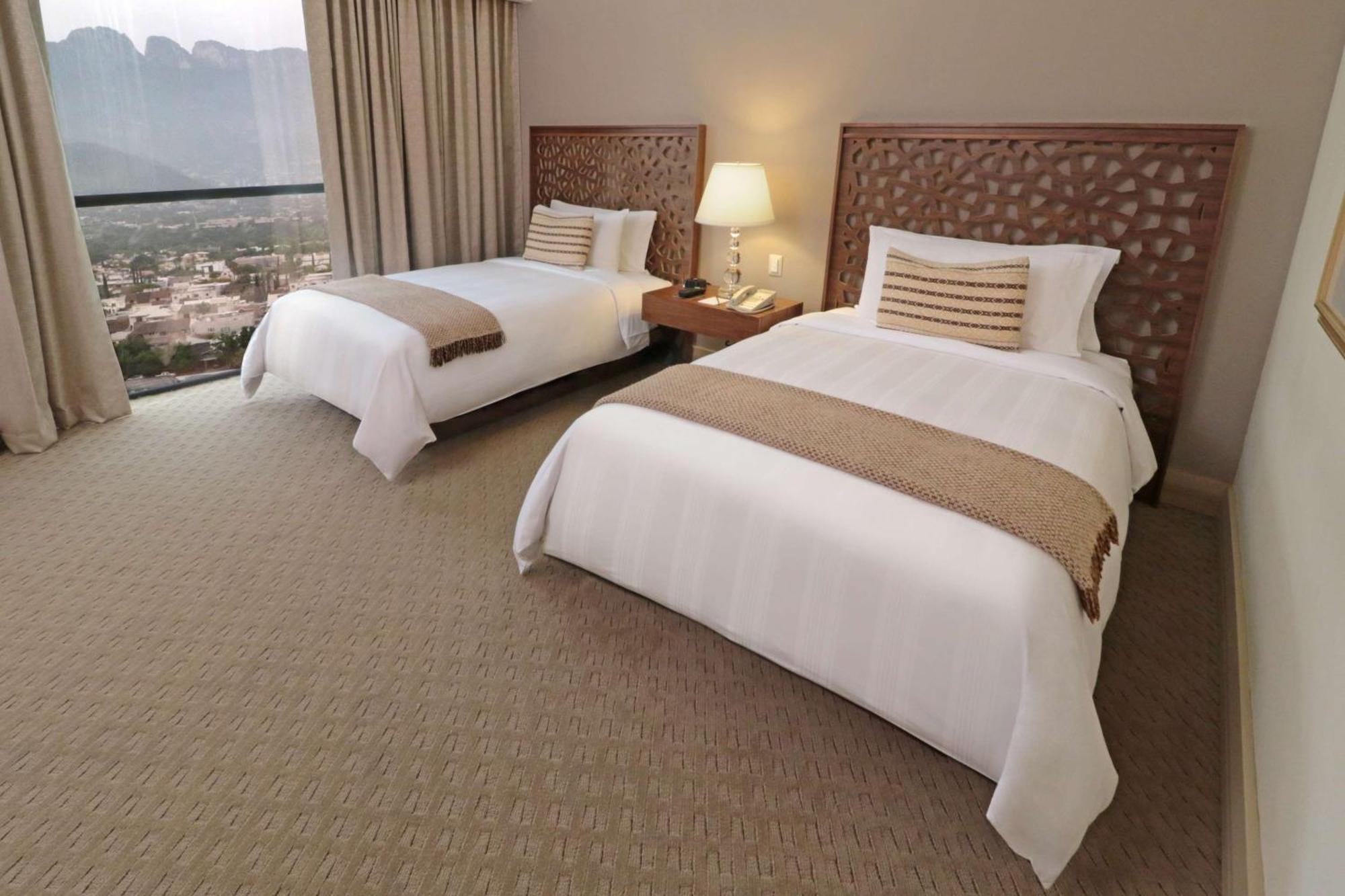Ms Milenium Monterrey Curio Collection By Hilton Hotel San Pedro Garza Garcia Exterior photo