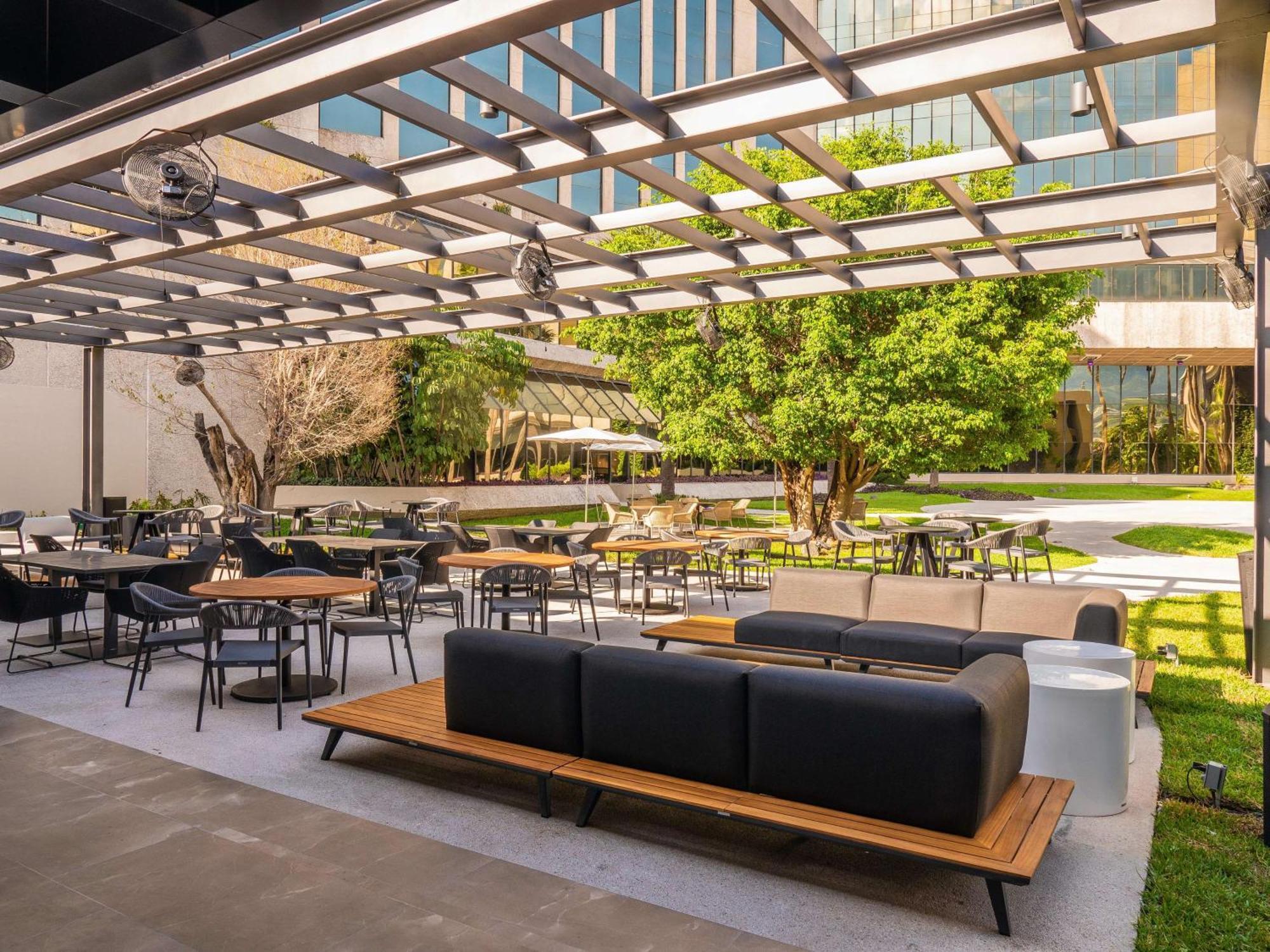 Ms Milenium Monterrey Curio Collection By Hilton Hotel San Pedro Garza Garcia Exterior photo